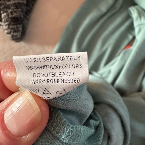 Amazon top, size L. - Picture 5 of 5